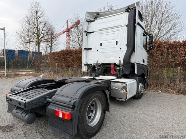 Standard tractor unit MERCEDES-BENZ Actros 1848 / Retarder