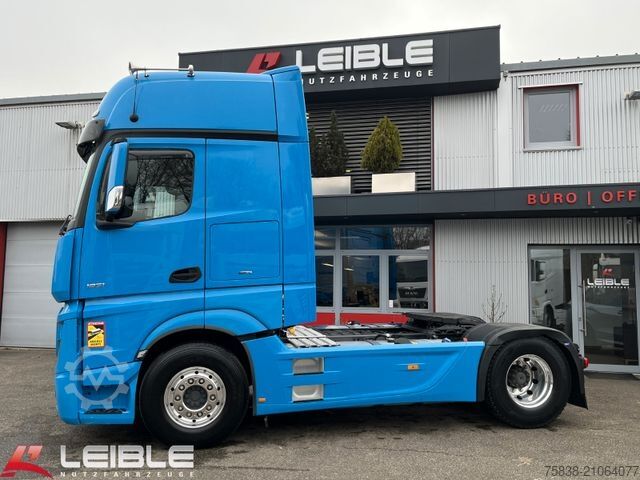 Standard SZM MERCEDES-BENZ Actros 1851*Giga Space*Vollluft*2xDieseltank*Alu
