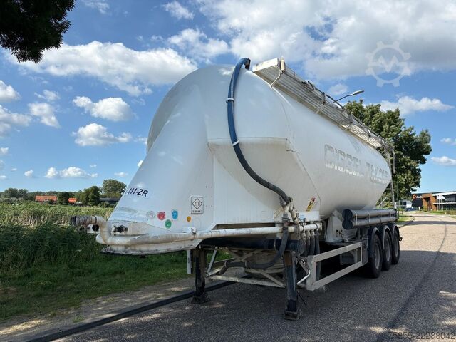 Silo Feldbinder Silo 40M3 / BPW Axles / Discbrakes