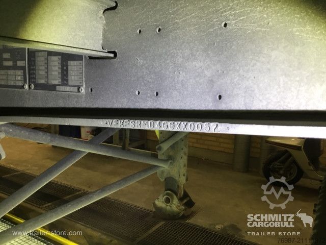 Box semitrailer Fruehauf Trockenfrachtkoffer Standard Ladebordwand