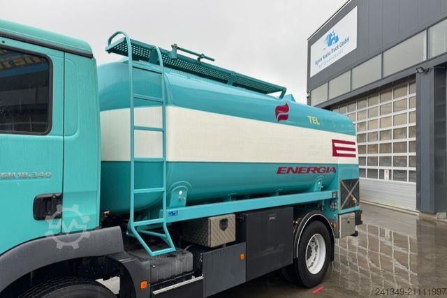 LKW mit Tankaufbau MAN TGM 18.340 4x2 11'950L
