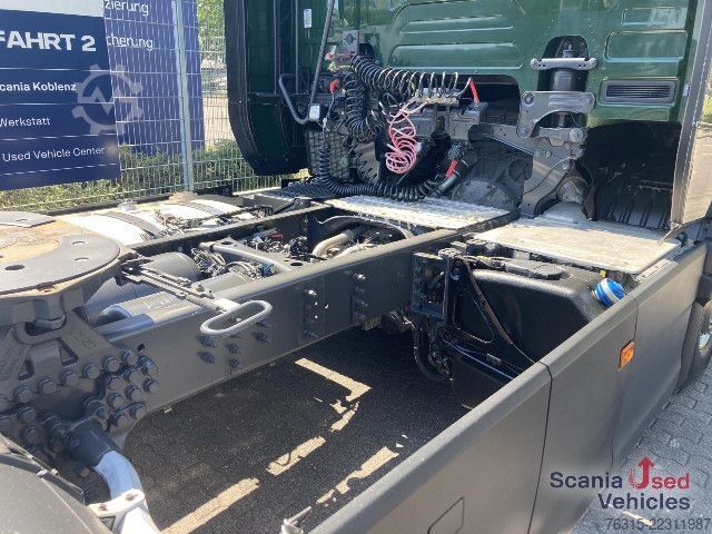 Standard tractor unit Scania R 460 - HIGHLINE - ALCOA - LEATHER - PTO
