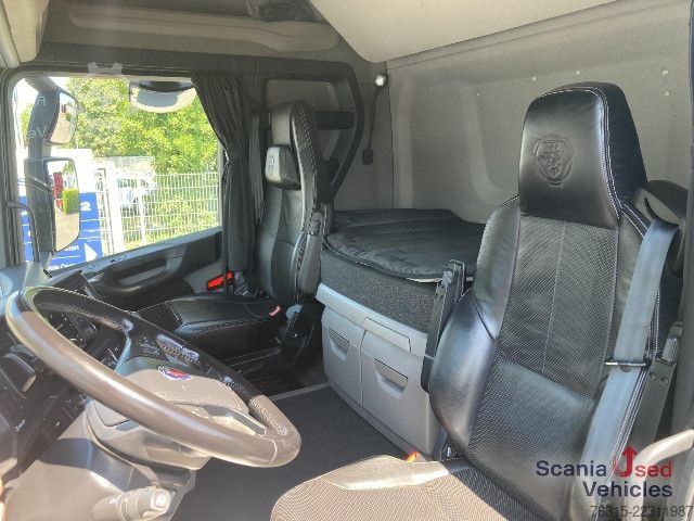 Standard tractor unit Scania R 460 - HIGHLINE - ALCOA - LEATHER - PTO