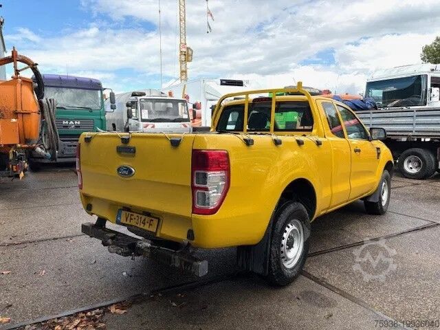 Pickup Ford RANGER 2.2TDCI 4x4 SUPERCAB PICK-UP (6 GEARS MA...