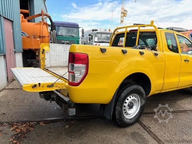 Pickup Ford RANGER 2.2TDCI 4x4 SUPERCAB PICK-UP (APK/TUV 11...