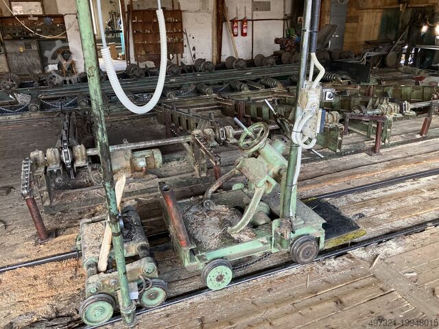 Production line for round timber cutting Královopolské strojírny G710 / G560