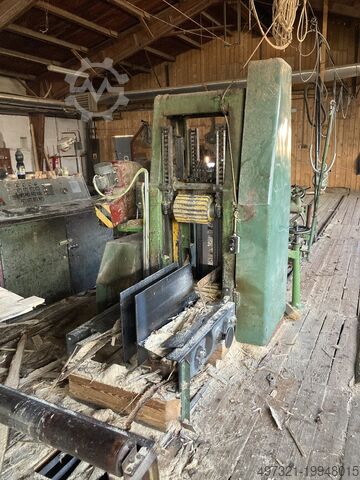 Production line for round timber cutting Královopolské strojírny G710 / G560