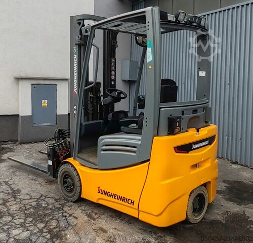 Elektrisch – 3 Räder Jungheinrich EFG 213 LI ION 2022y/ 3.3m/ 7752h/ 4v