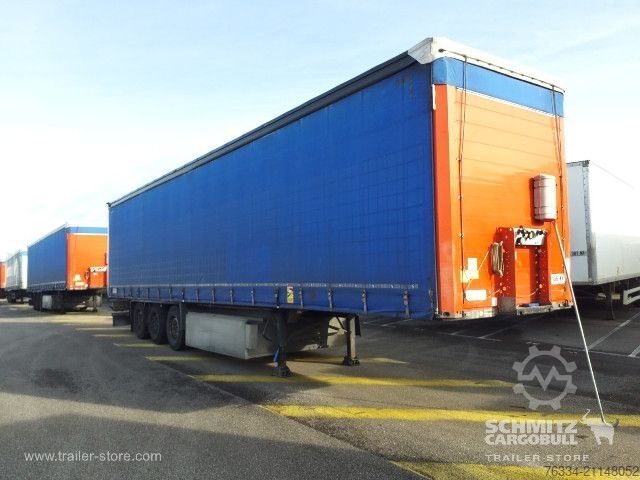 Open semitrailer with tarp Schmitz Cargobull Semitrailer Curtainsider Standard Hayon
