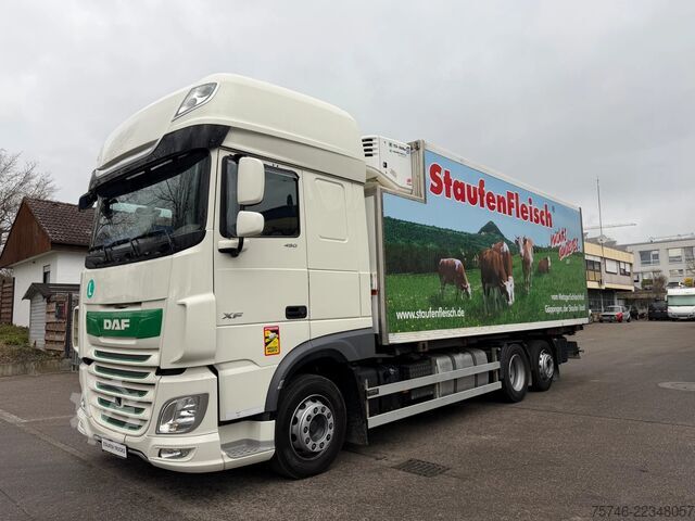 Refrigerated/frozen transport DAF XF 106.450 FLEISCHKOFFER, 6x2, Rohrbahnen, E6D