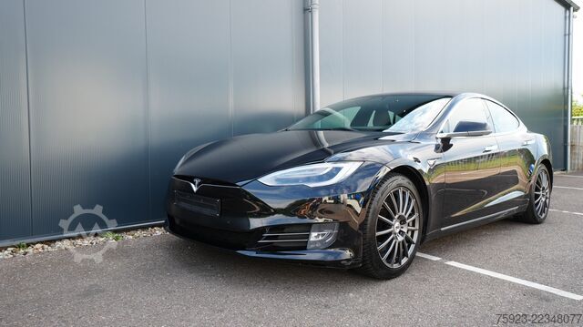 Passenger transportation TESLA MODEL S 100D