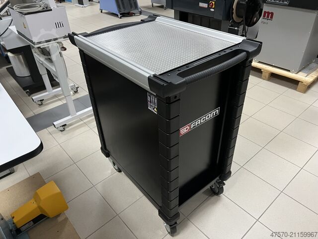 Werkzeugwagen mit 8 Schubladen Facom Jet Tool Cart with 8 Drawers Tool Cart with 8 Drawers