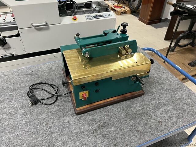 Kantenleimmaschine, Leimmaschine Sumbel Perkeo Edge Gluer