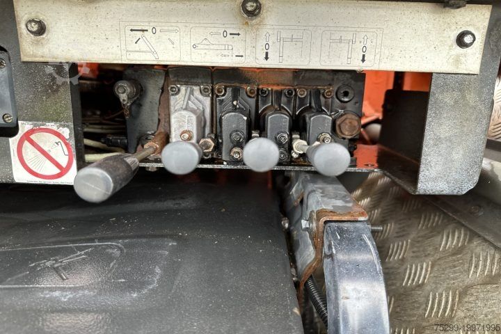 Absetzkipper LKW Volvo FM-420 Gigant / Swiss-Vehicle