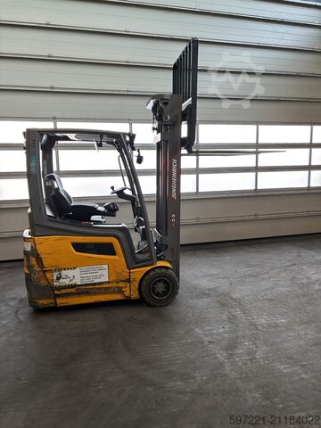 Elektrisch – 3 Räder Jungheinrich EFG218K