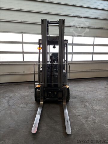 Elektrisch – 3 Räder Jungheinrich EFG218K