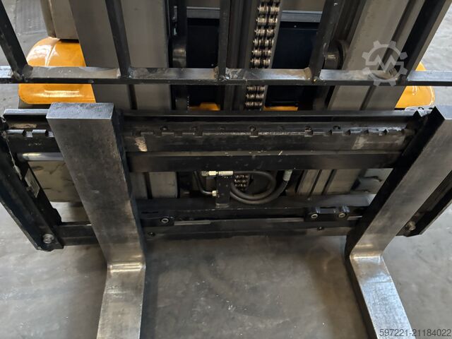 Elektrisch – 3 Räder Jungheinrich EFG218K