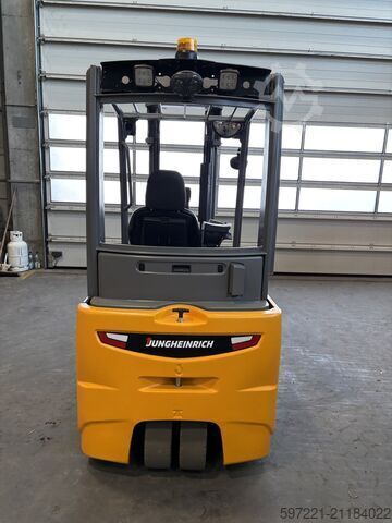 Electric - 3 wheels Jungheinrich EFG 218K