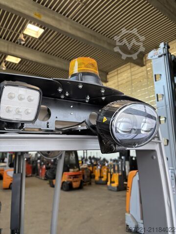 Electric - 3 wheels Jungheinrich EFG 218K