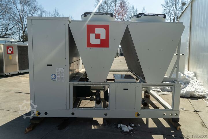Chiller New AIRCOOLED chiller Climaveneta NX K 0714P 194.1 kW