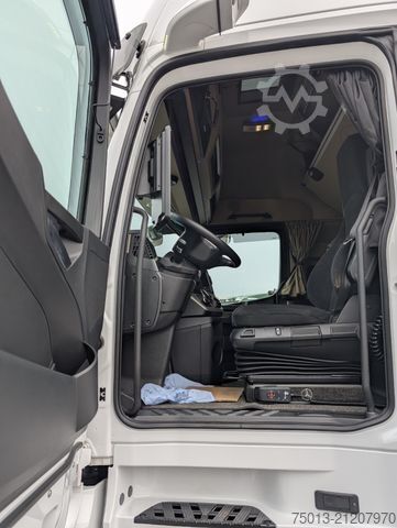 Standard tractor unit MERCEDES-BENZ ACTROS 5 1848 GigaSpace SoloStar, MIETEN?