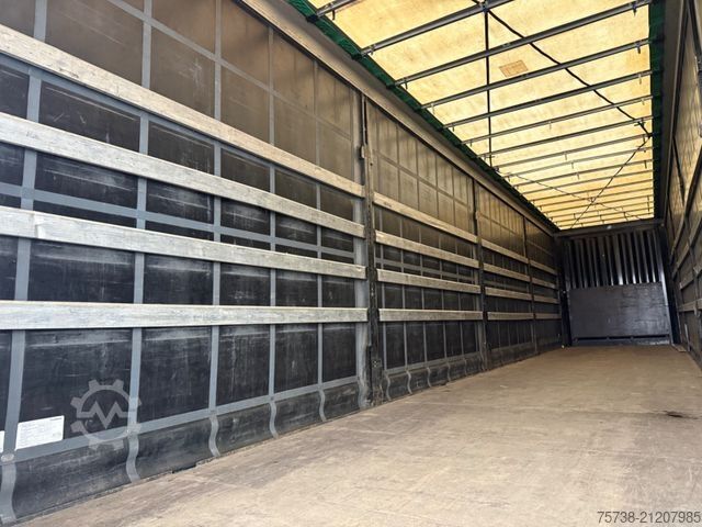 Auflieger mit Pritsche & Plane KRONE SD Megatrailer/Luft-Lift/Hubdach/Edscha/3-Achsen