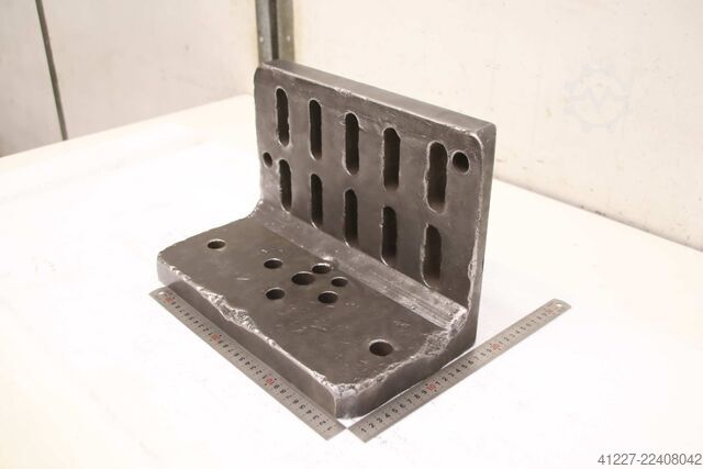 Clamping angle Guss 370/205/H240 mm