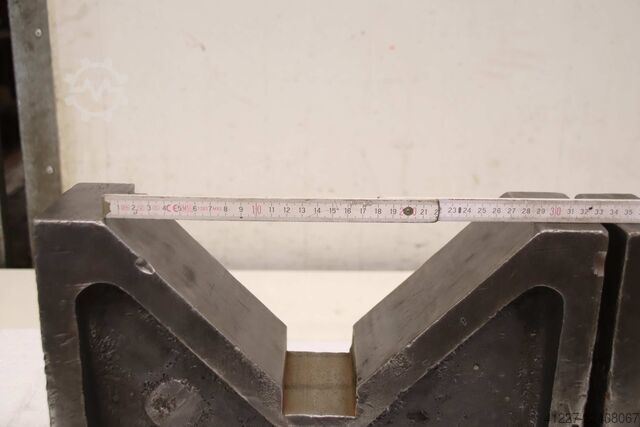 Prism block 90° 2 pieces Stahl 380/102/H240 mm