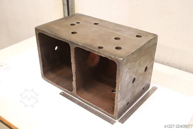 Mounting cube Guss 500/300/H300 mm