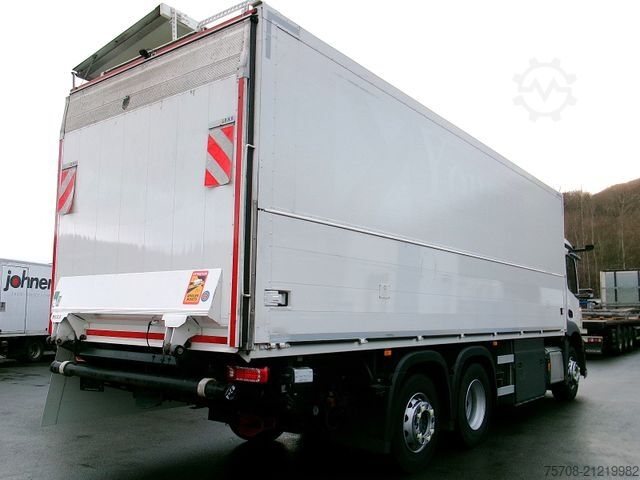 LKW mit Getränkeaufbau MERCEDES-BENZ 2646 Actros*7,7 m Schwenkwand*Lift/Lenk*LBW*Navi