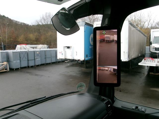 LKW mit Getränkeaufbau MERCEDES-BENZ 2646 Actros*7,7 m Schwenkwand*Lift/Lenk*LBW*Navi