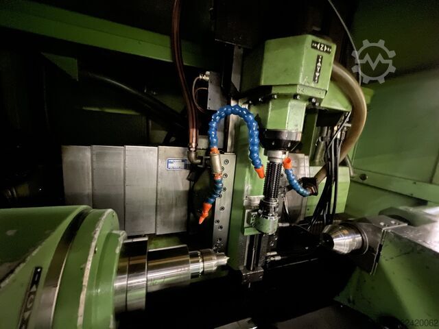 Gear hobbing machine Mikron A35 CNC