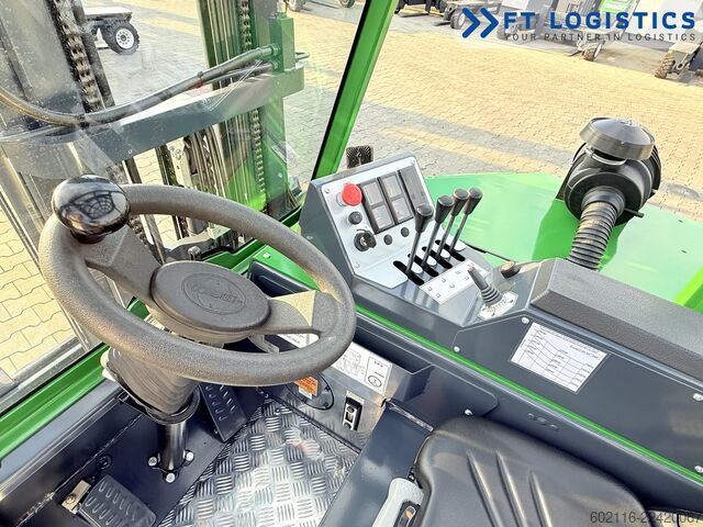 4-way forklift Combilift CB3000 DIESEL TRIPLEX 4900 POSITIONER
