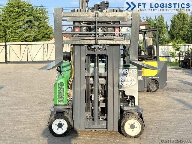 4-way forklift Combilift CB3000 DIESEL TRIPLEX 4900 POSITIONER