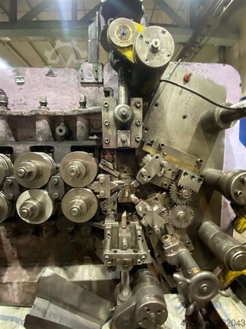 Drahtricht- u. Abschneidemaschine WAFIOS UFA 10