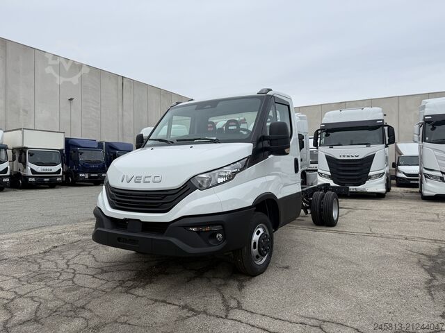 Fahrgestell mit Fahrerhaus (Kastenwagen) Iveco daily 35-160