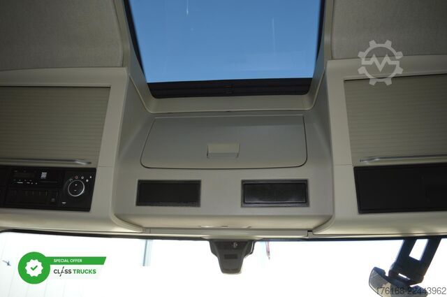 Standard tractor unit VOLVO FH 500 Globetrotter XL