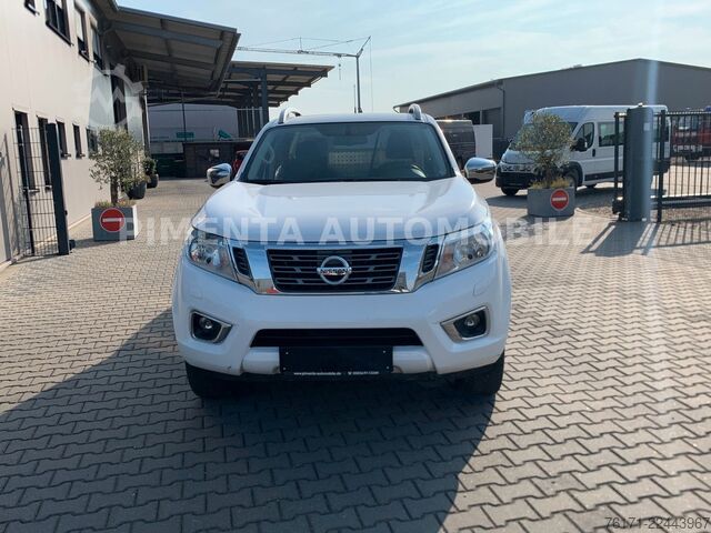 Pick-up van NISSAN Navara NP300 4x4 190PS Ausbau Regal  3,5t AHK