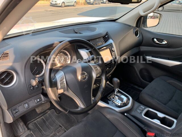 Pick-up van NISSAN Navara NP300 4x4 190PS Ausbau Regal  3,5t AHK