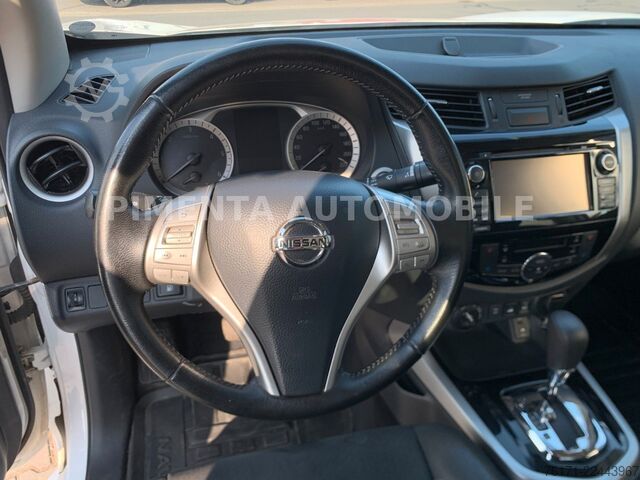Pick-up van NISSAN Navara NP300 4x4 190PS Ausbau Regal  3,5t AHK