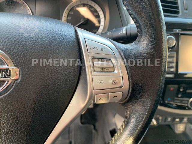 Pick-up van NISSAN Navara NP300 4x4 190PS Ausbau Regal  3,5t AHK