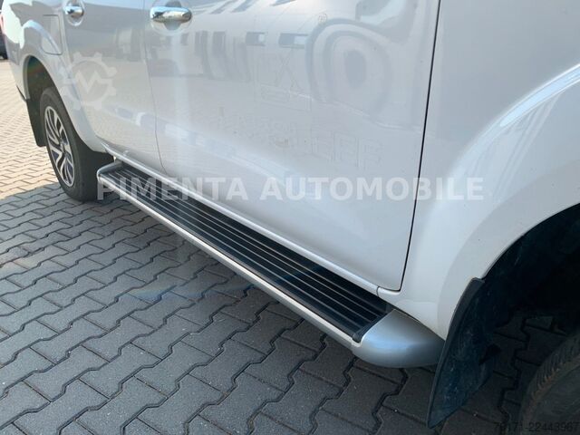 Pick-up van NISSAN Navara NP300 4x4 190PS Ausbau Regal  3,5t AHK
