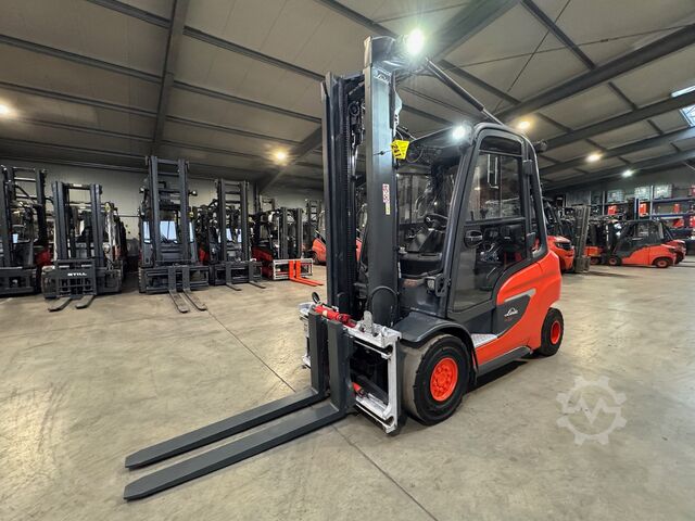 Gabelstapler Linde H 35T-01 [ID: 241]