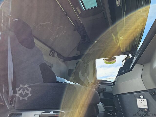 Standard-SZM MAN 18.470 TGX GX RETARDER 2X TANK