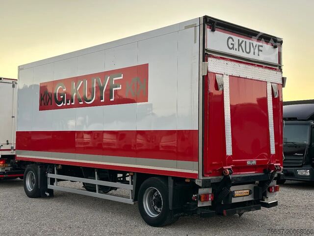 Suitcase Schmitz Cargobull GESLOTEN AANHANGER
