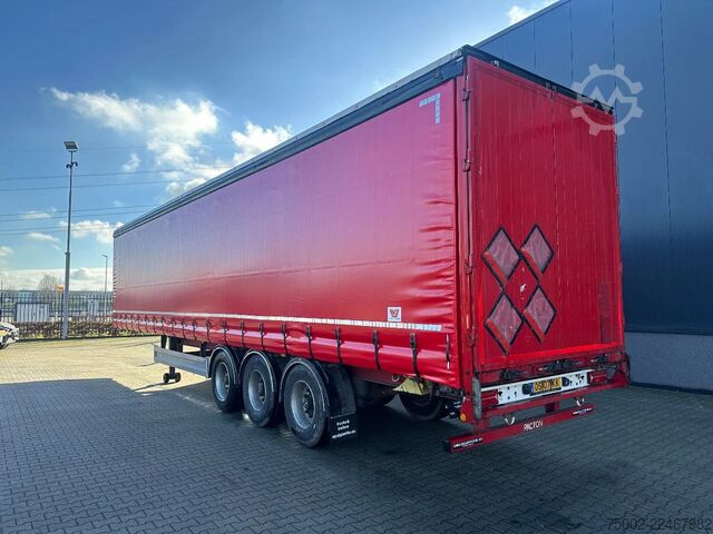 Sliding tarpaulins Pacton NIEUWE ZEILEN / alu zijborden + planken / hardh...