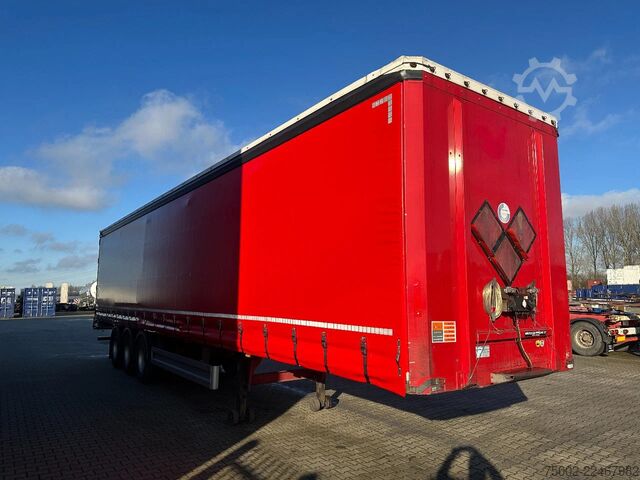 Sliding tarpaulins Pacton NIEUWE ZEILEN / alu zijborden + planken / hardh...