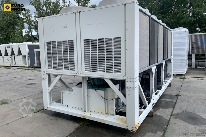 Chiller Used Industrial Chiller TRANE - 380.9 kW | With warranty