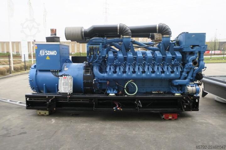 2008 MTU 16V4000G63 - 2200 KVA MTU 16V4000G63