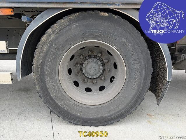 Sliding tarpaulin Iveco EuroCargo 180 E28